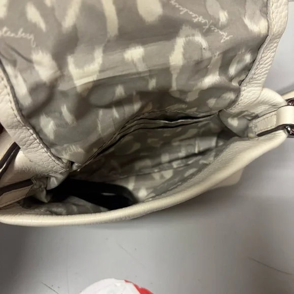 Aimee Kestenberg Broadway Mini White Leather Crossbody Bag - Picture 3 of 4